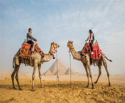 From Cairo: Pyramids of Giza, Sphinx, Saqqara & Memphis Tour
